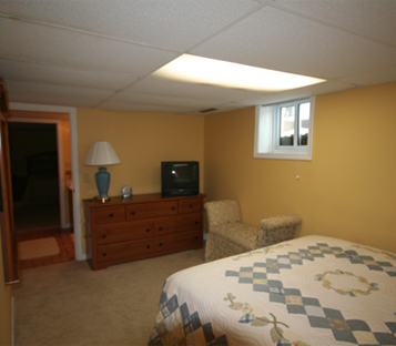 Downstairs bedroom 1 other view.jpg